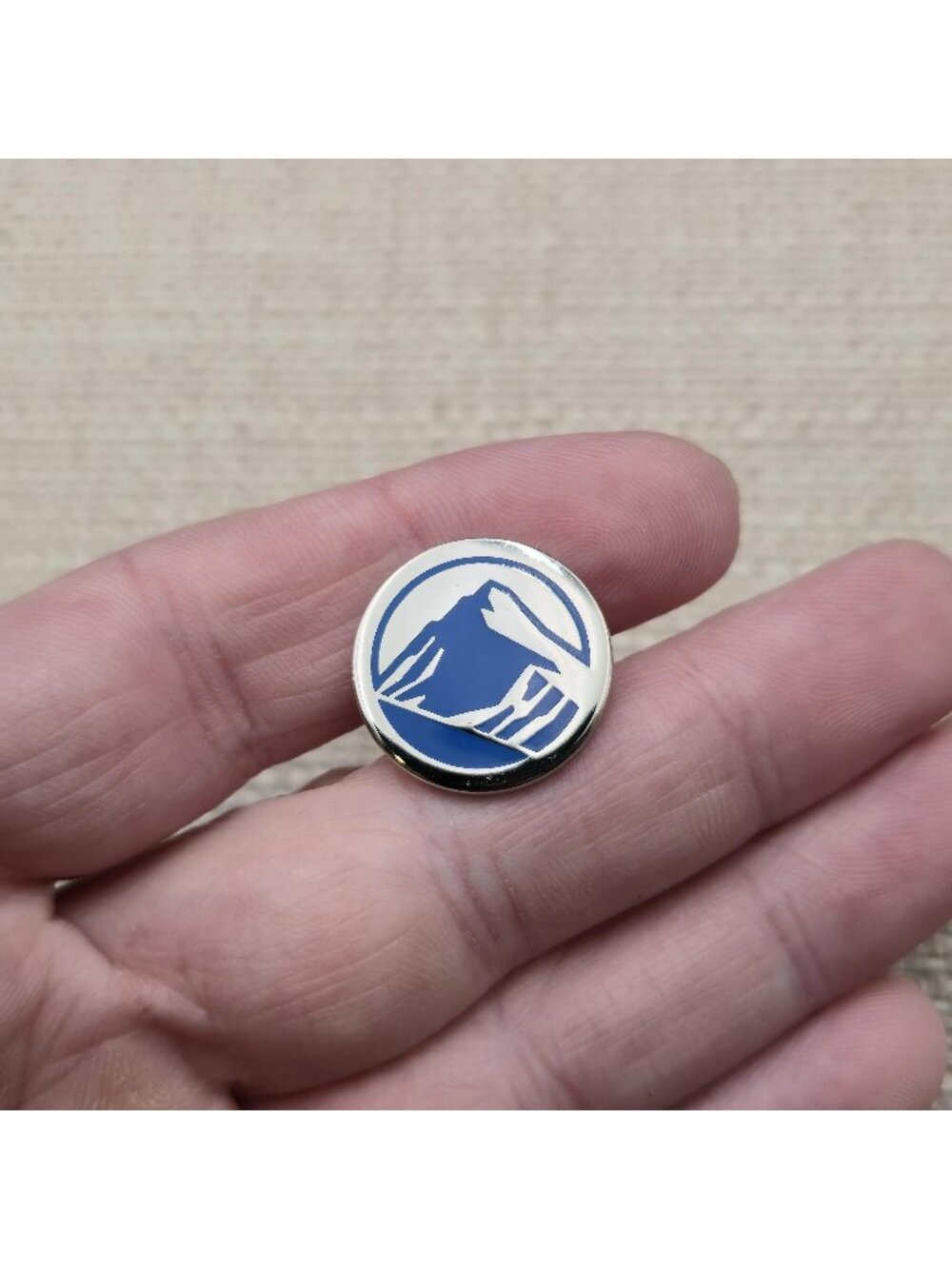 Prudential Financial Rock of Gibraltar Blue Enamel Logo Corporate Pin A8672